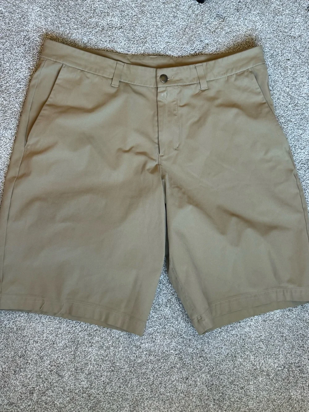 Lululemon Commission Short Relaxed Warpstreme Tofino Sand Beige Size 34